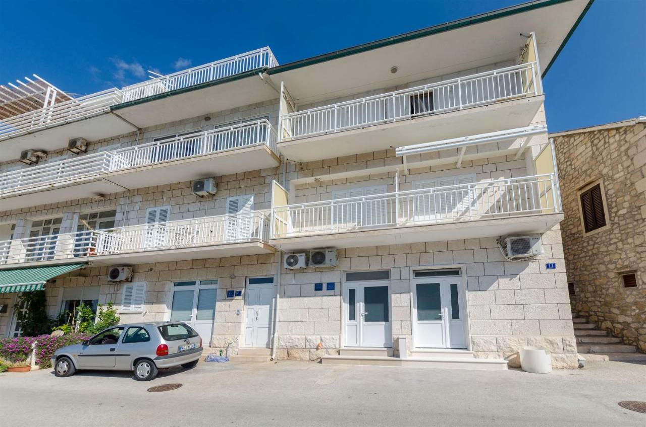 Apartment Mery Povlja  Bagian luar foto